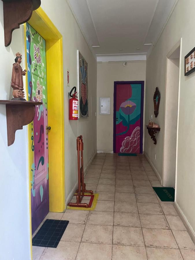 Porto Das Palmeiras Hostel Сальвадор Экстерьер фото