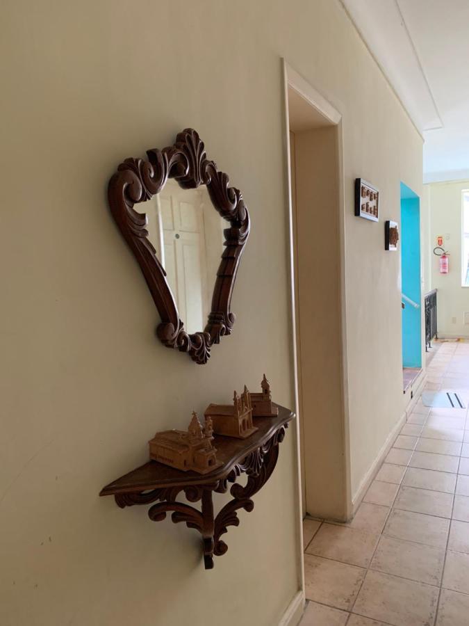 Porto Das Palmeiras Hostel Сальвадор Экстерьер фото
