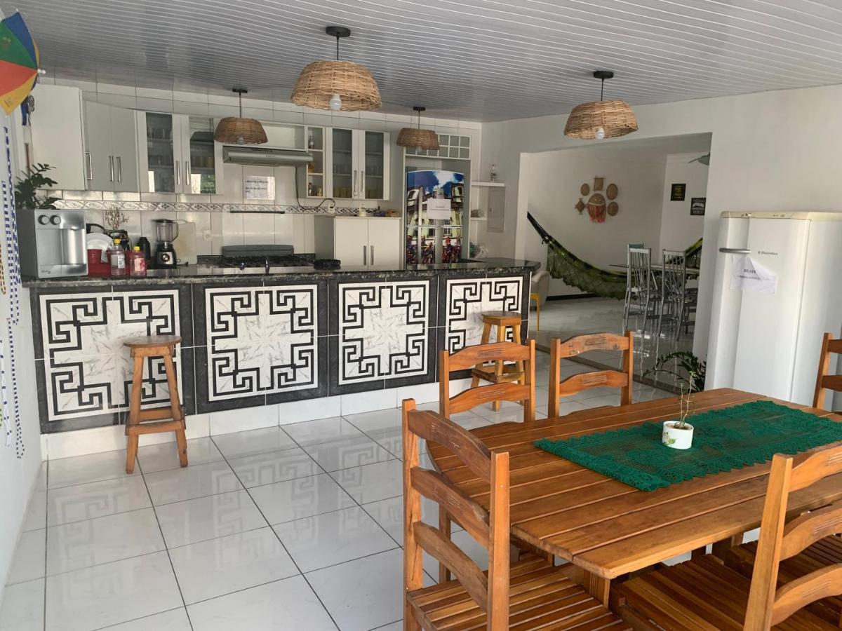 Porto Das Palmeiras Hostel Сальвадор Экстерьер фото